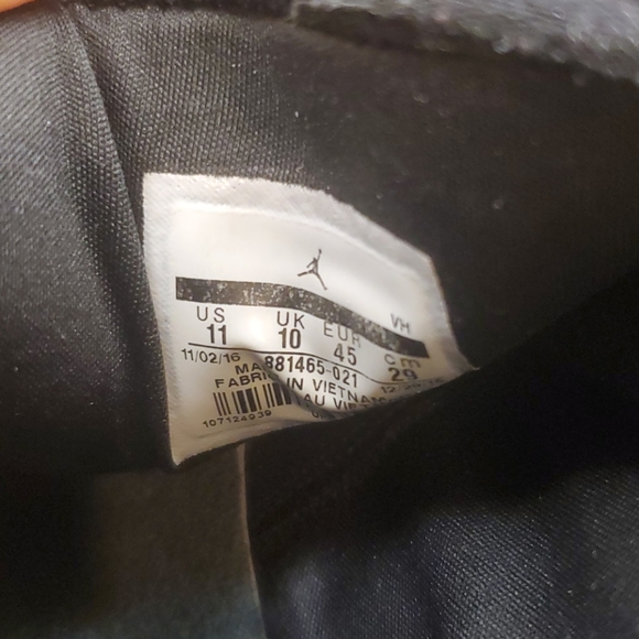 SOLD!! JORDAN Formula 23 Dark Gray - Size 11 - Picture 8 of 10